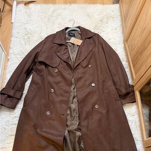 Vintage-Inspired Brown Double-Breasted Trench Coat